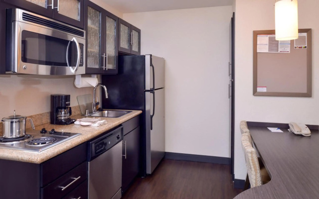 Candlewood Suites Plano North by IHG