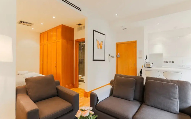 Monument by Excel Apartments