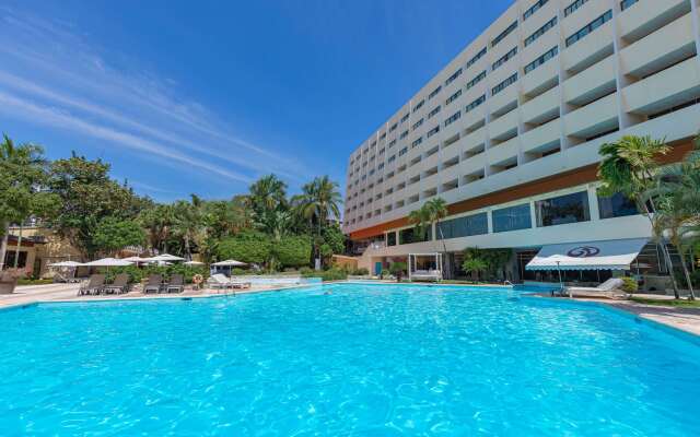 Dominican Fiesta Hotel