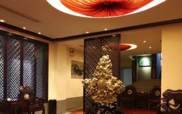 Yayuan Garden Holiday Hotel