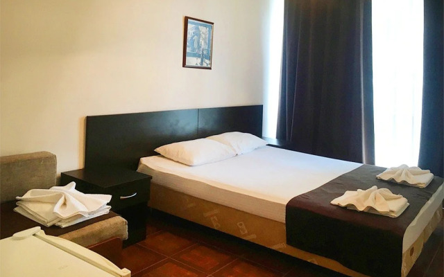RD-HOTEL