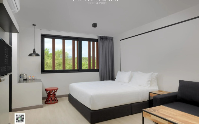 Prime Town - Posh & Port Hotel Phuket