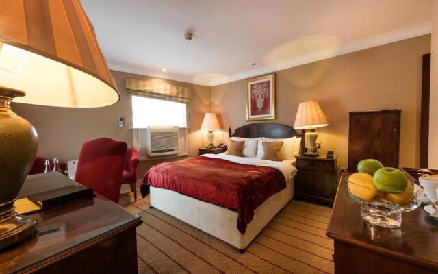 Colonnade Hotel London
