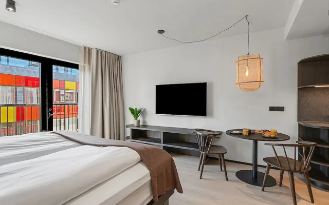 Strand Hotel Apartments