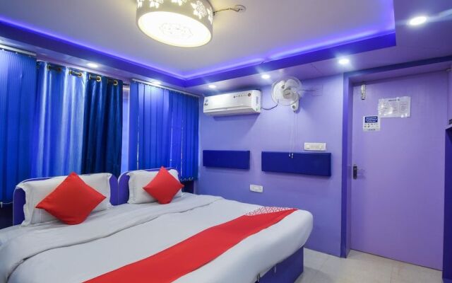 OYO 13092 Comfort Inn