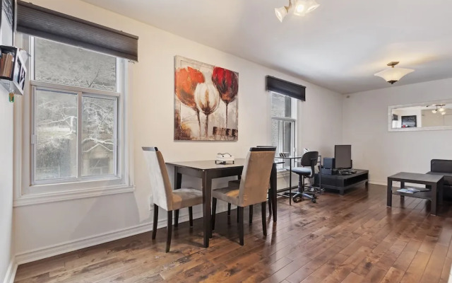 The Rock apartment - mtlFlats