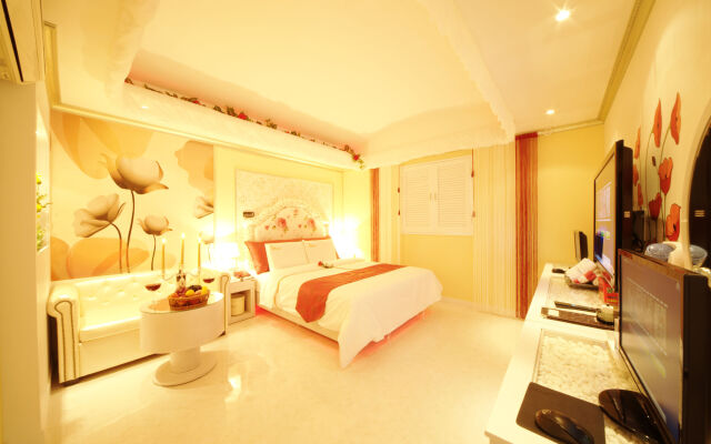 Ivy Hotel