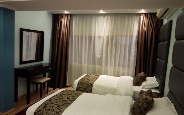 Shayah Suites