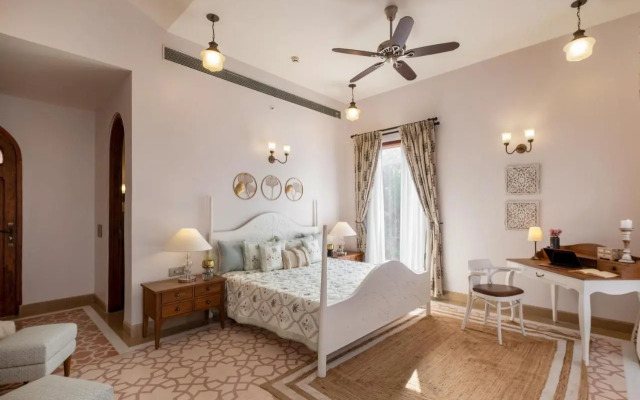 LohonoStays Sacri Borod Hill 7