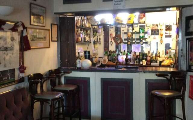 King Edward Hotel