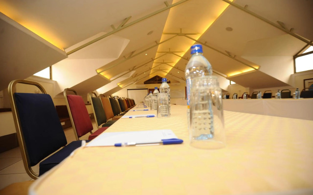 Kenya Comfort Suites