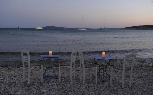 Galatis Hotel