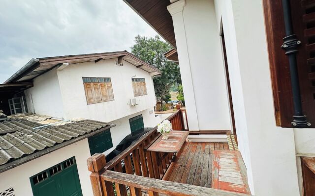 Villa Phonethip Mekong Riverside