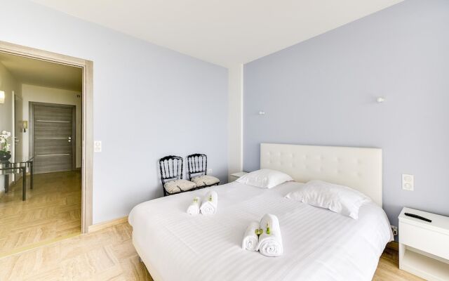 Le Roc Apartment 2 - Near Palace of Festivals and Conferences