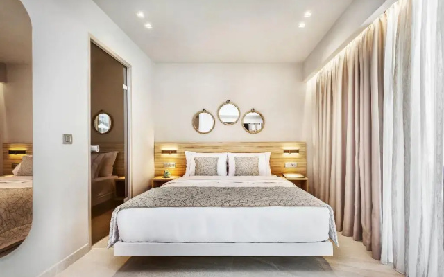 Pefki Deluxe Residences