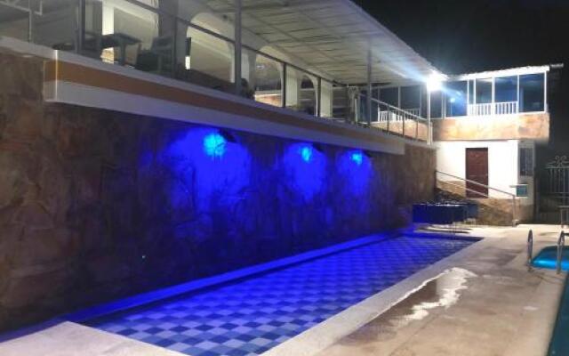 Hotel Giron Campestre