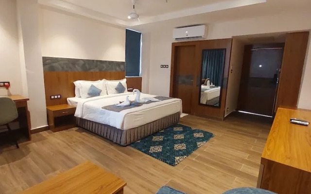Pipul Padmaja Beach Inn