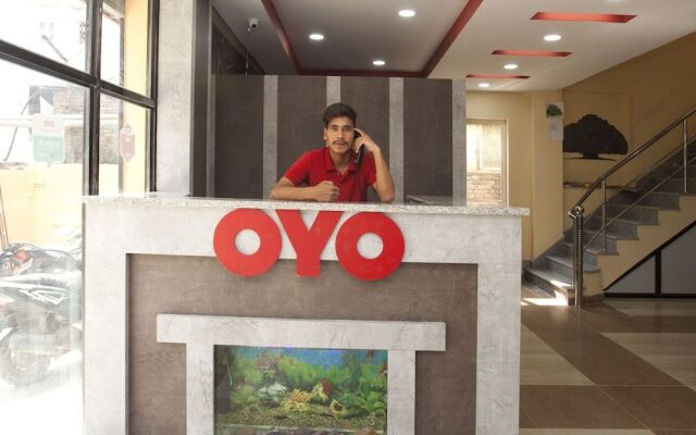 Oyo 370 Hotel Devdaha And Restaurant