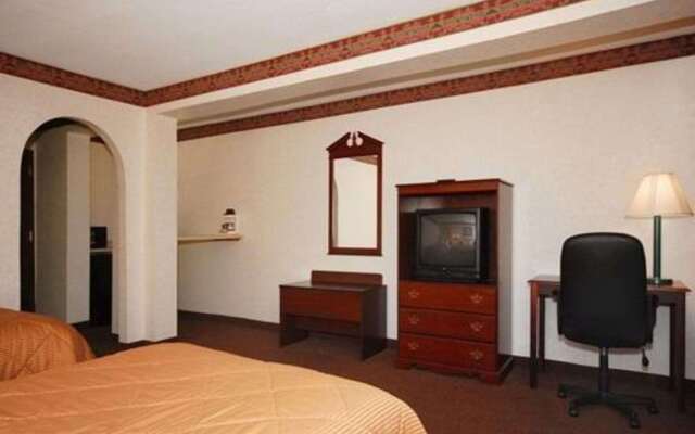 Quality Inn & Suites Tarboro - Kingsboro