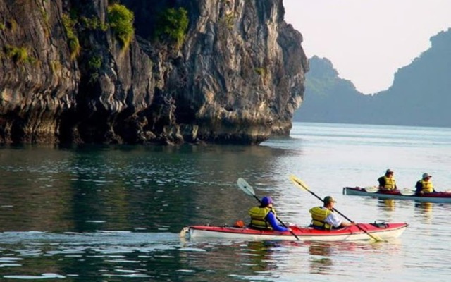 Huong Hai Junks Halong