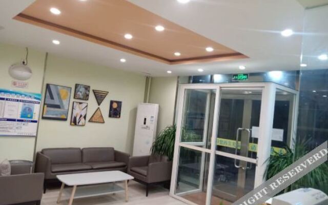 Tianyi Jinsheng Hotel (Shenyang Kaifa Avenue Subway Station)