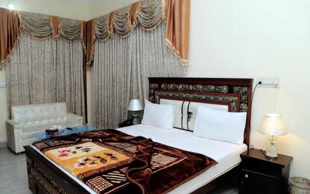 Hotel Aarsh Palace