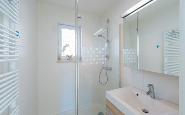 Penthouse With 2 Spacious Terraces