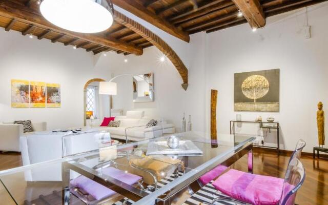 Scala Elegant Apartment