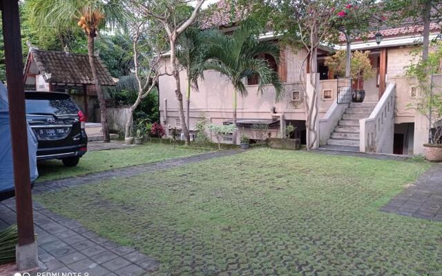 Sabua Guest House