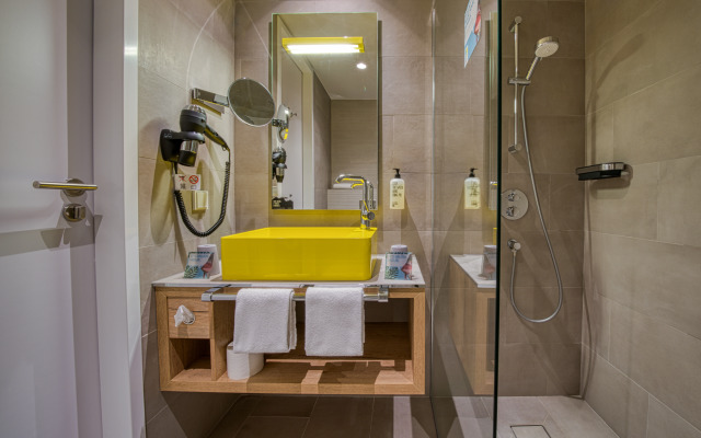 Vienna House Easy by Wyndham Amsterdam Airport