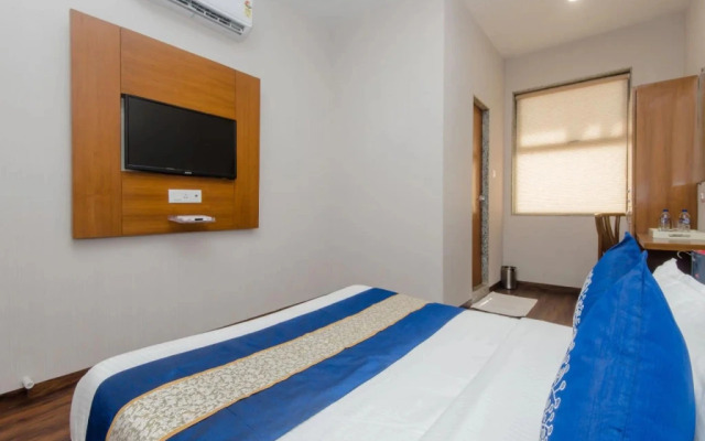 Hotel Airside By OYO Rooms