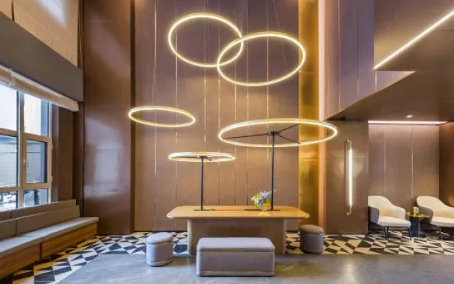 Homeinn Plus Hotel (Weifang Wolong East Street Good Plaza)