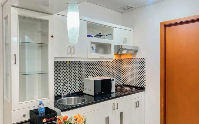 Good Deal And Restful 1Br At Apartment Thamrin Residence