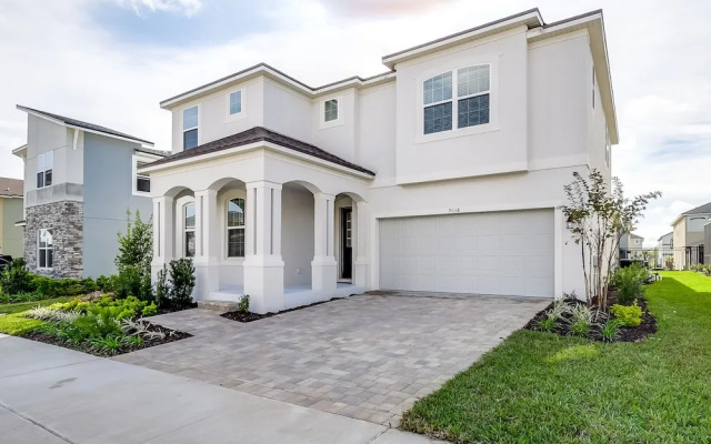 Luxury 6 Bed Villa With Saltwater Pool/spa