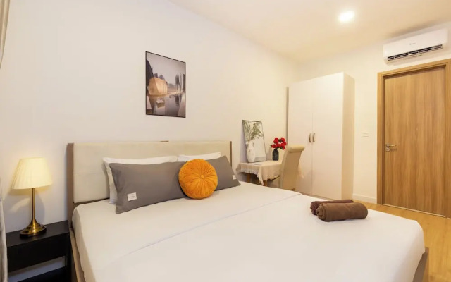 SOHO Premier Residence