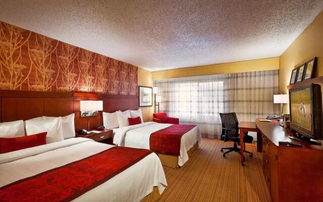 Courtyard Baton Rouge Siegen Lane