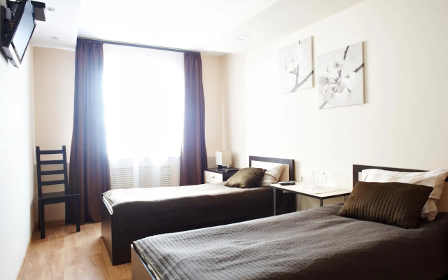 Truck House (Трак Хаус)