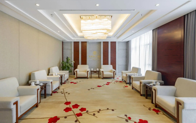 Binhai Jinling International Hotel