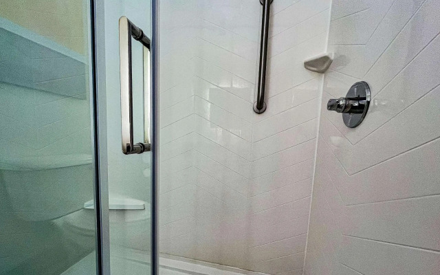 Comfort Suites Oil Center