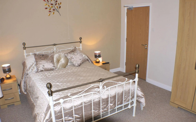 The Salhouse Lodge