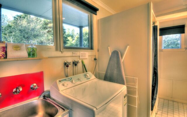 Cove Beach Apartment 1