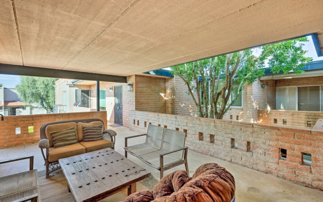 Stunning Old Town Condo: Pool & Sunset Views!
