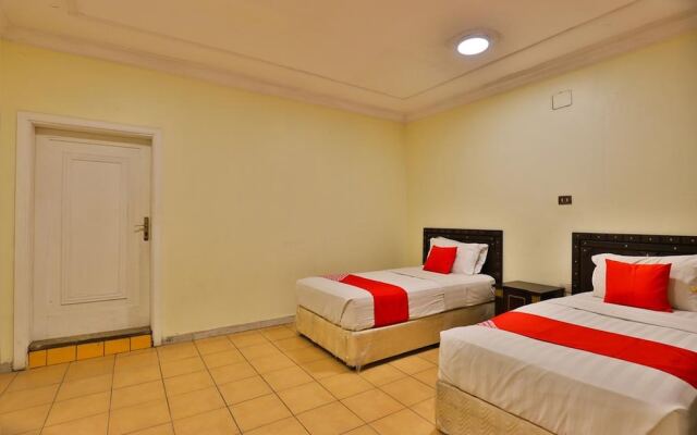 Al-Nabares Palace Apartment Hotel