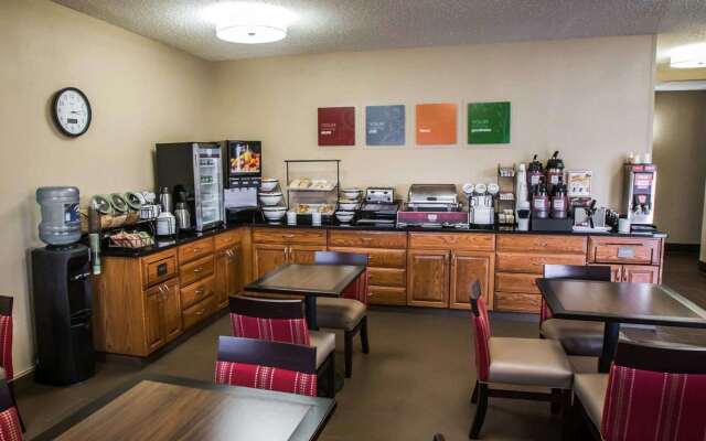 Comfort Inn Morris I-80