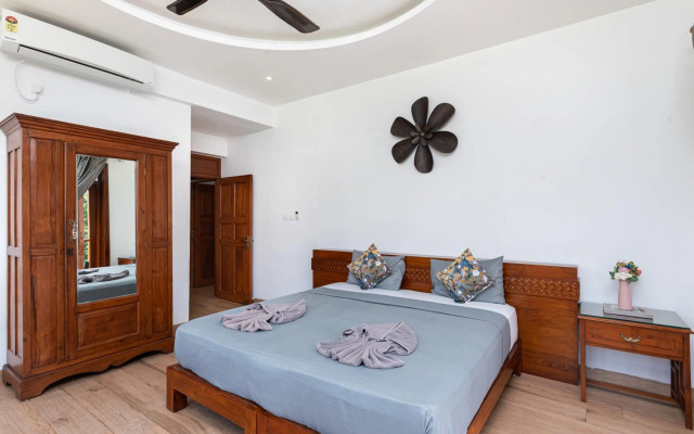 10BHK Super Luxury Villa with Private Pool