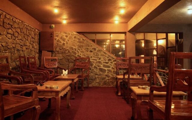 Hotel Silver Falls