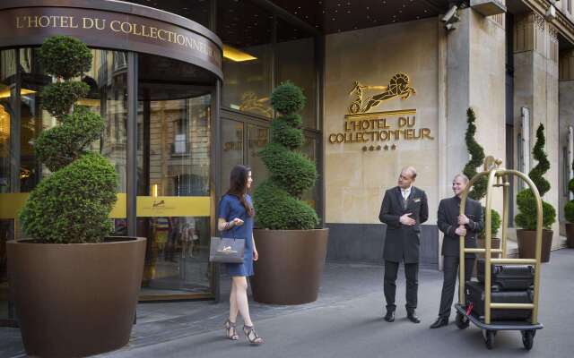 L'Hotel du Collectionneur Arc de Triomphe