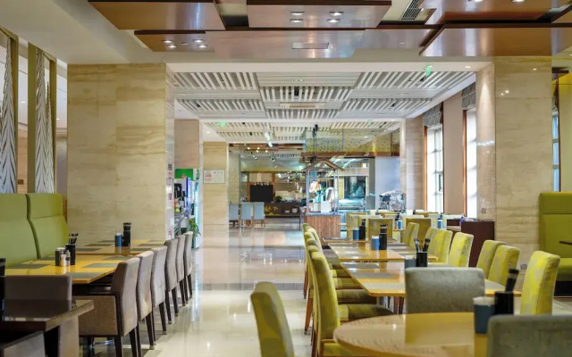 Qingdao Haitian Expo Hotel