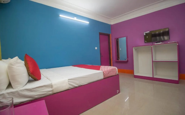 Relax Lodge By OYO Rooms