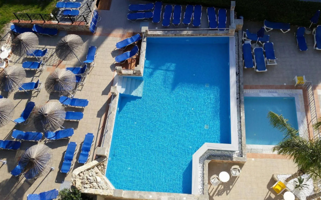 Poseidonia Hotel Apartments
